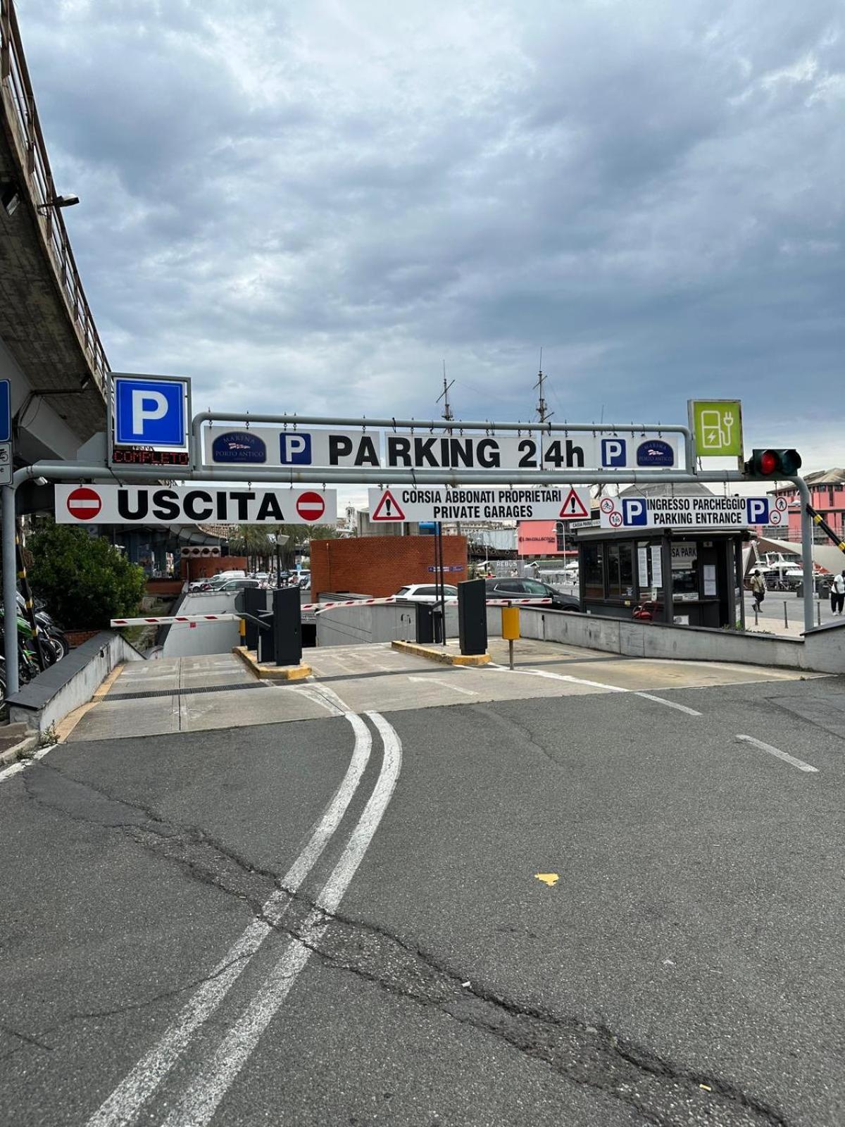 Nel Cuore Di Genova - Siti Unesco-La Meridiana House Екстер'єр фото